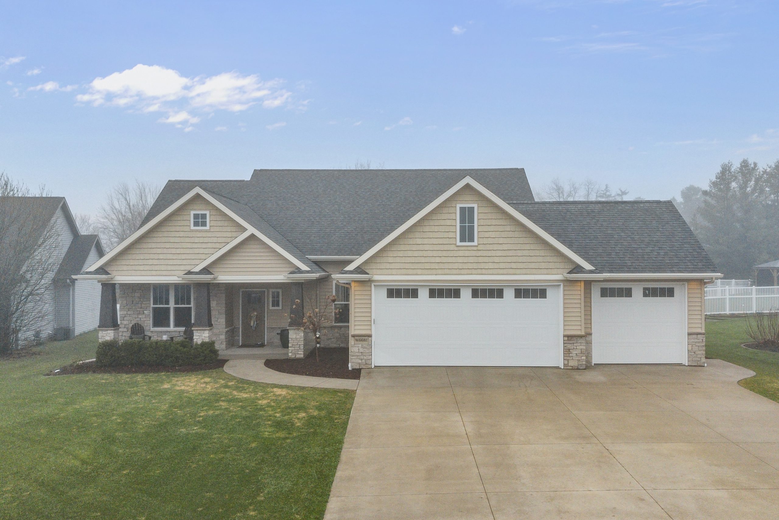 Front exterior of W6681 Charleen Ln in Greenville, WI