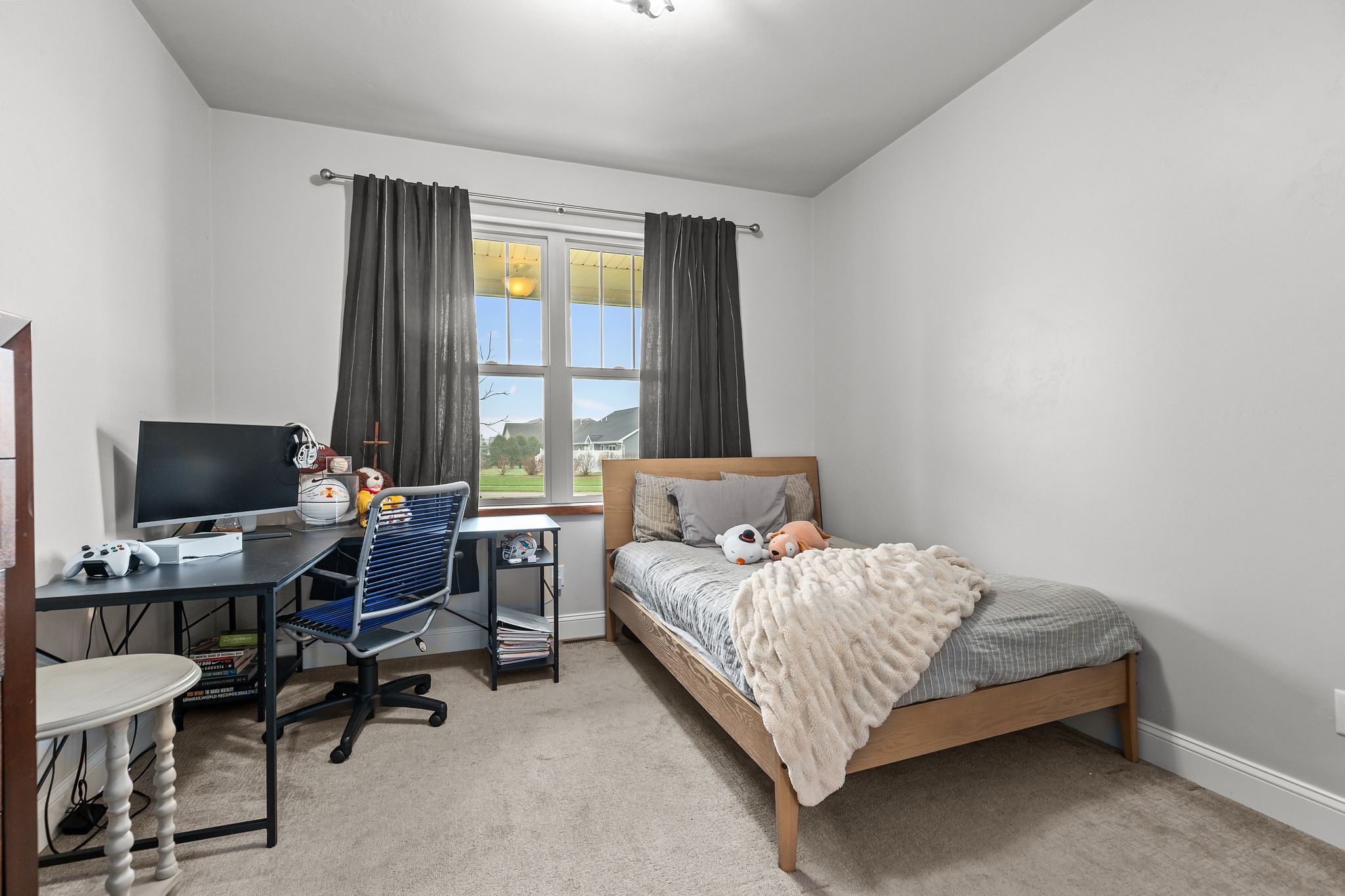 Bedroom at W6681 Charleen Ln in Greenville, WI