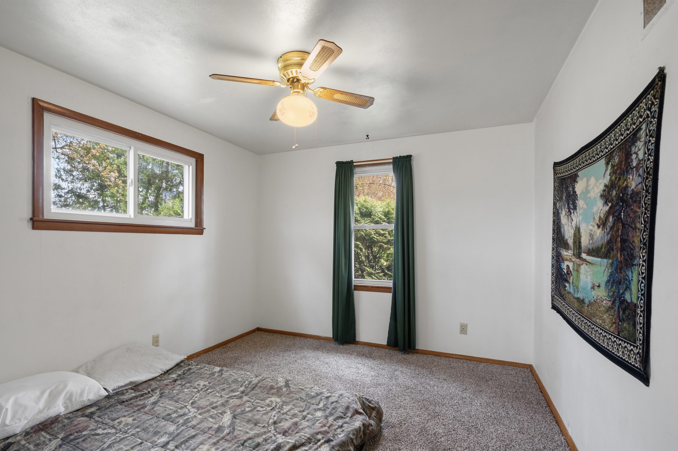 Primary bedroom at 607 Hunters Point Rd in Neenah Wisconsin